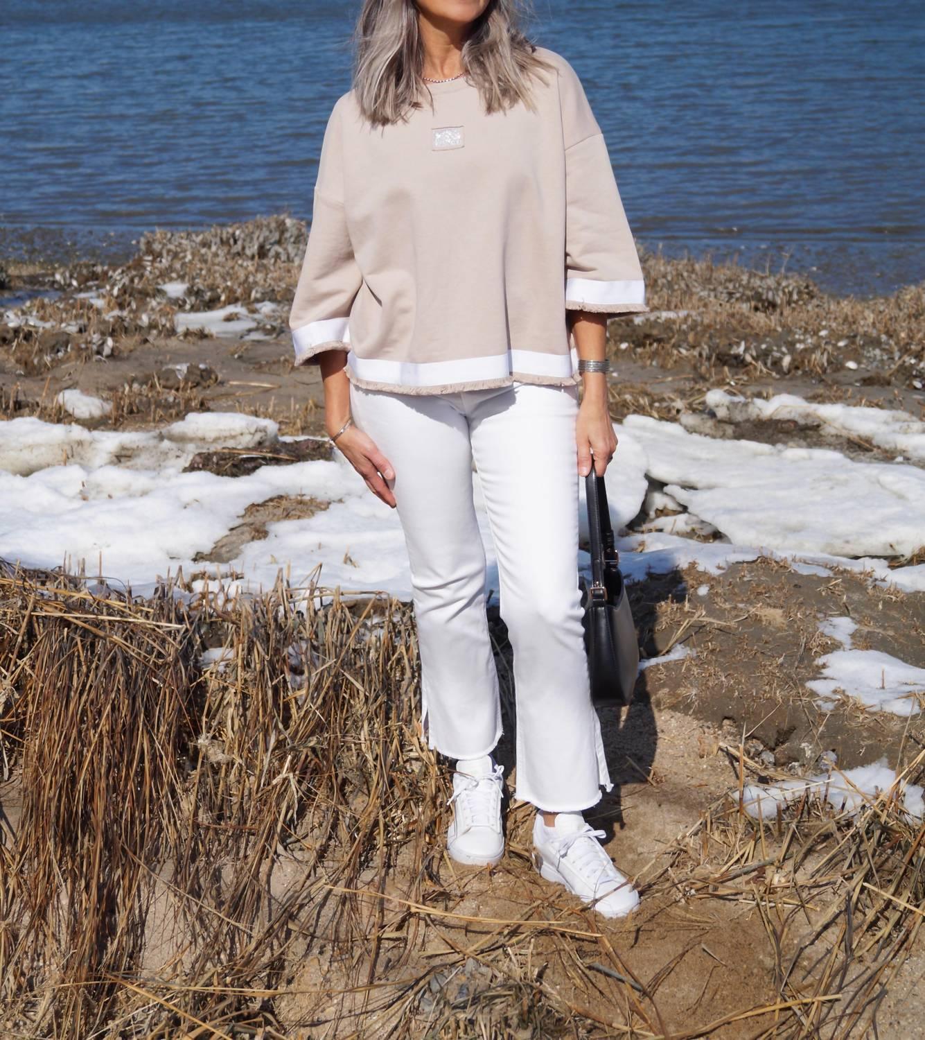 Margittes - Short Sleeve Top With Trim - Rack Hunt