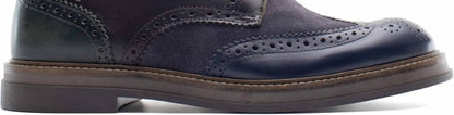 Men's Brogue-style Shoe