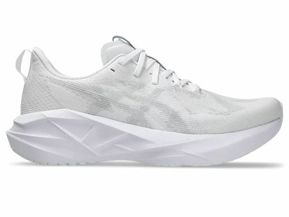 Women's Novablast 5 Shoes
