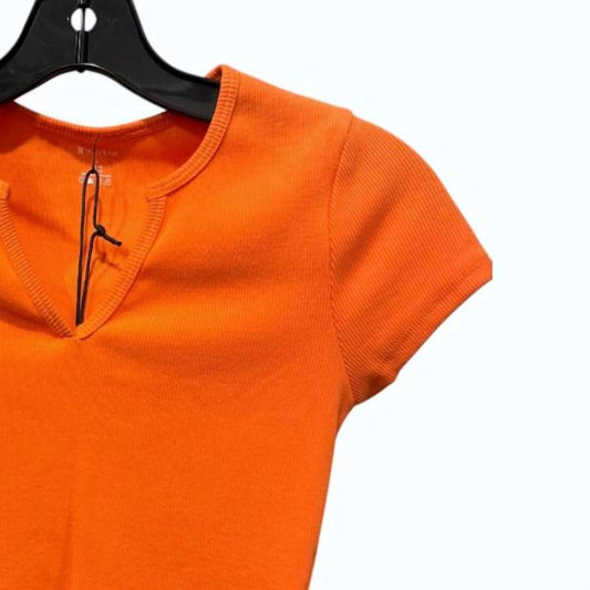Girl's V Neck Tee