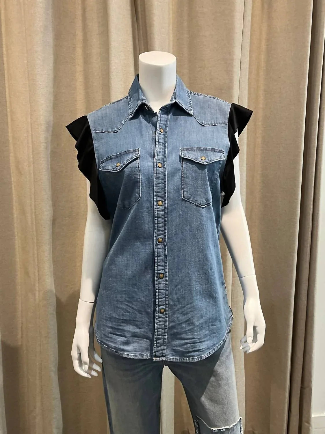 Aquarius Cocktail - Women's Hank Vintage Western Shirt With Ruffles - Rack Hunt