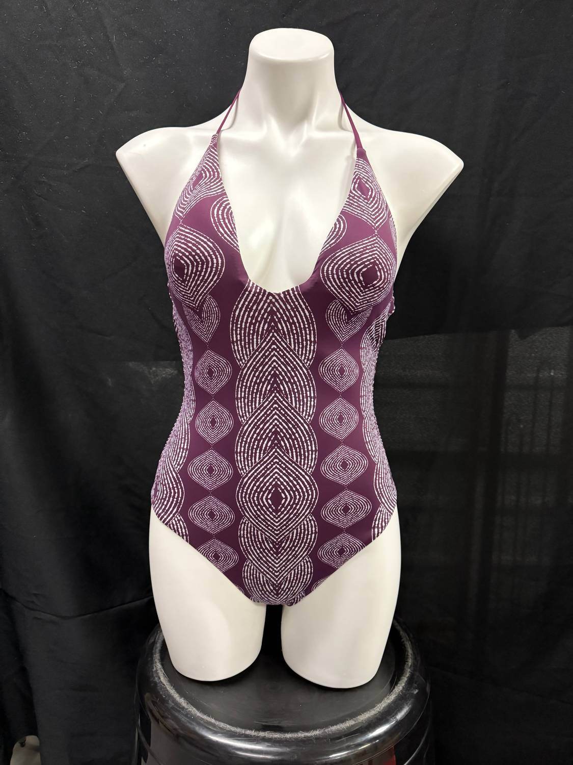 Radio Fiji - Women's Majorelle Cayo One Piece - Rack Hunt -