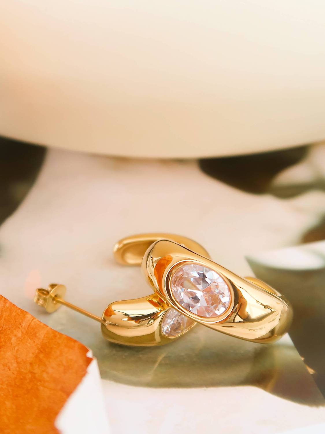 Women's Alienor Non-tarnish Classic C Hoop Earring