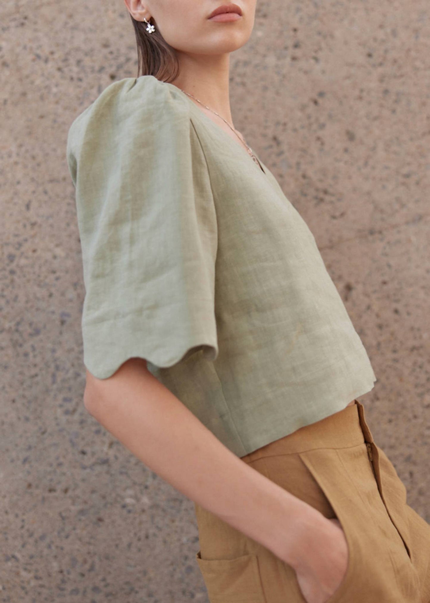 Hera Linen Puff Sleeve Top