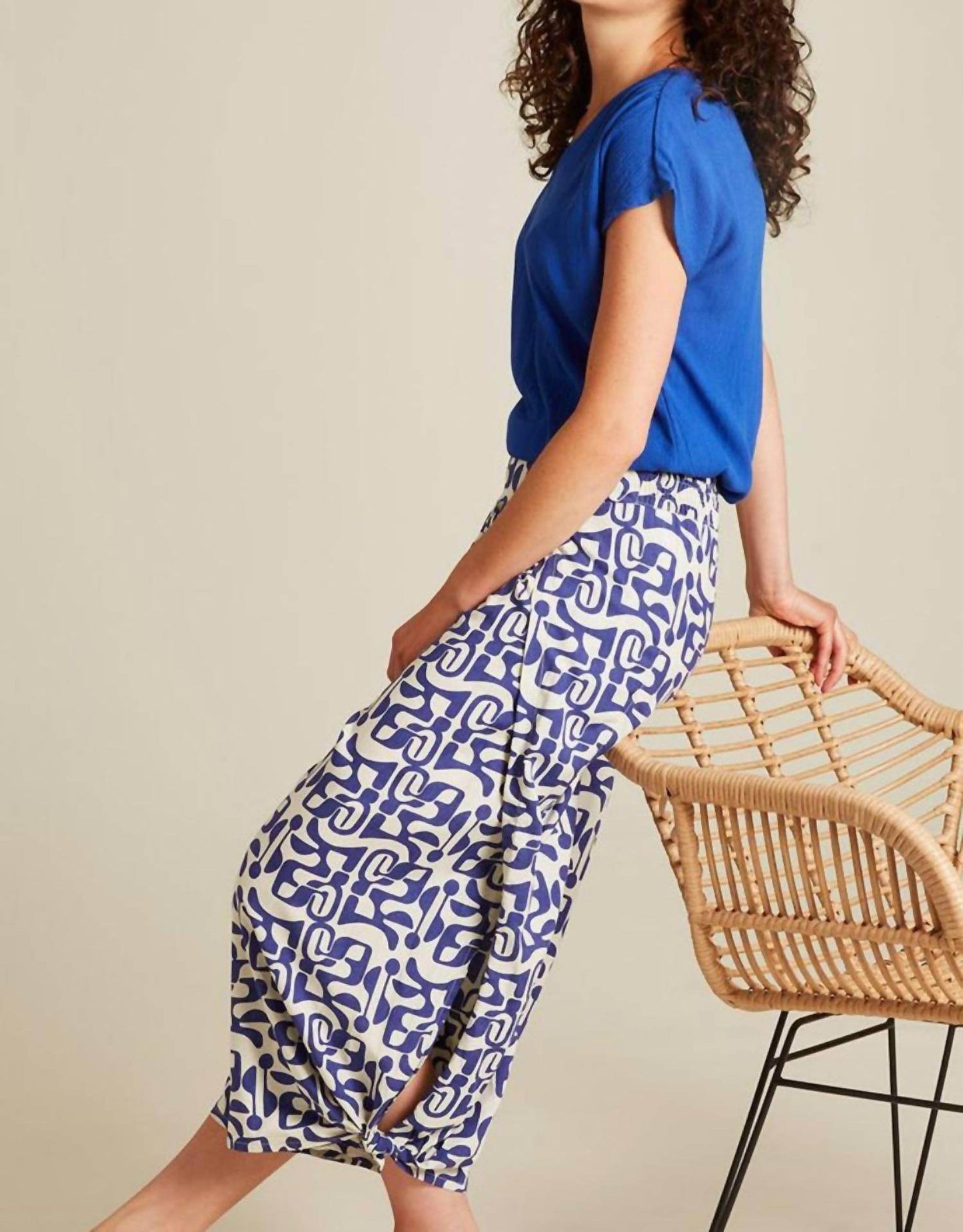 Tranquillo - Breezy V-neck Shirt - Rack Hunt -