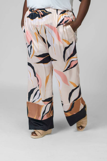 WIDE-LEG PRINT PANTS