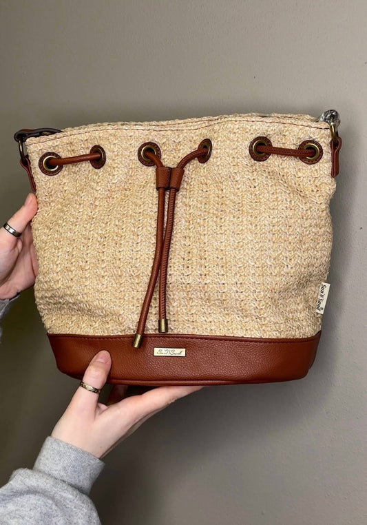Women's Woven Crossbody Bucket Bag