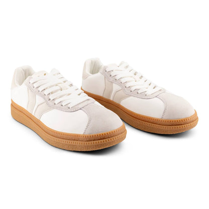 Women's Believe Sneakers