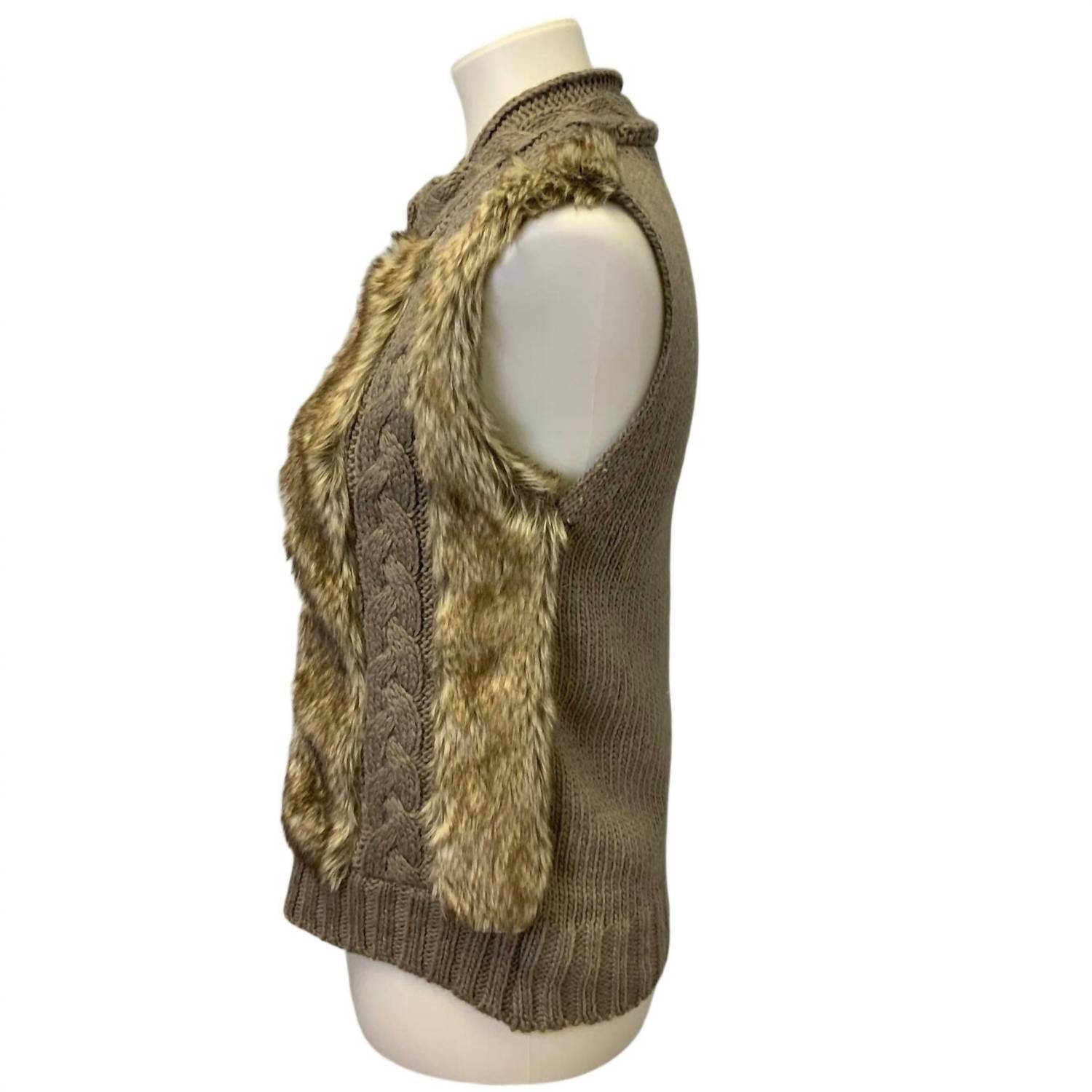 Lost - Women's Faux Fur Sleeveless Full Zip Cardigan Sweater Vest - Rack Hunt -