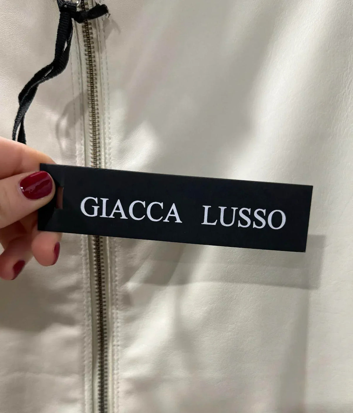 Giacca Lusso - Women's Leather Tee - Rack Hunt