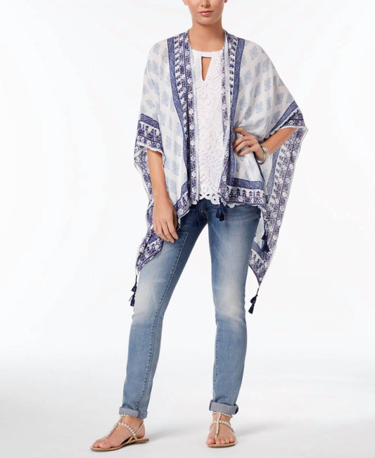 Women's Medallion Print Tassel Cape
