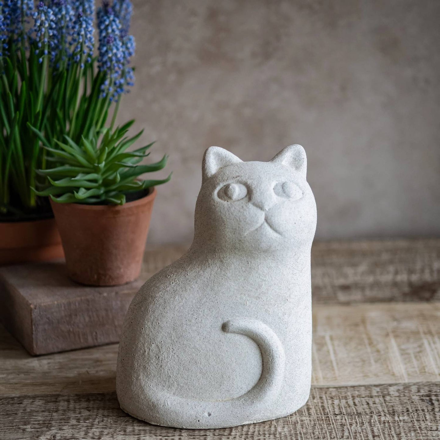 Cat Garden Figure