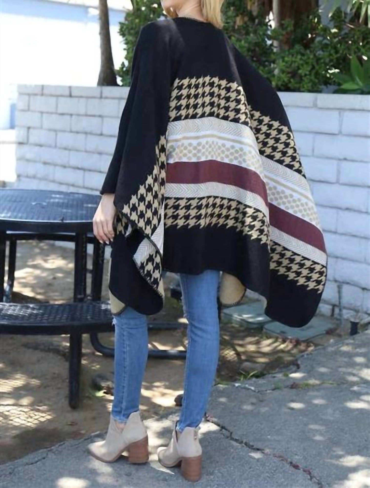 MYS Wholesale - Stripes Pattern Kimono - Rack Hunt -