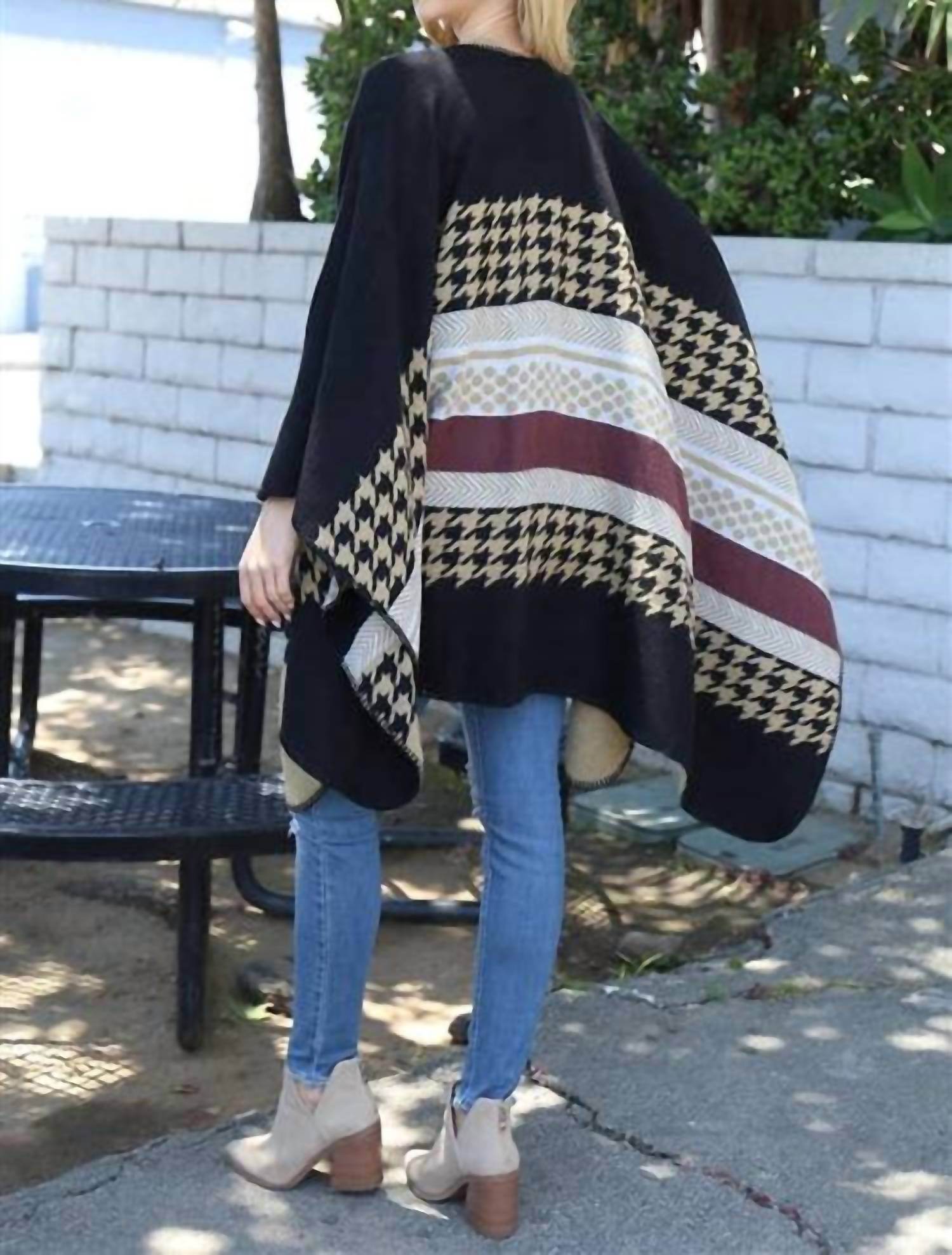 MYS Wholesale - Stripes Pattern Kimono - Rack Hunt -