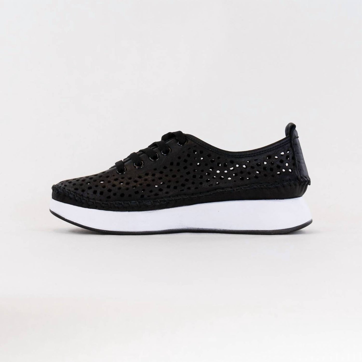 Women's Youlanda Sneaker