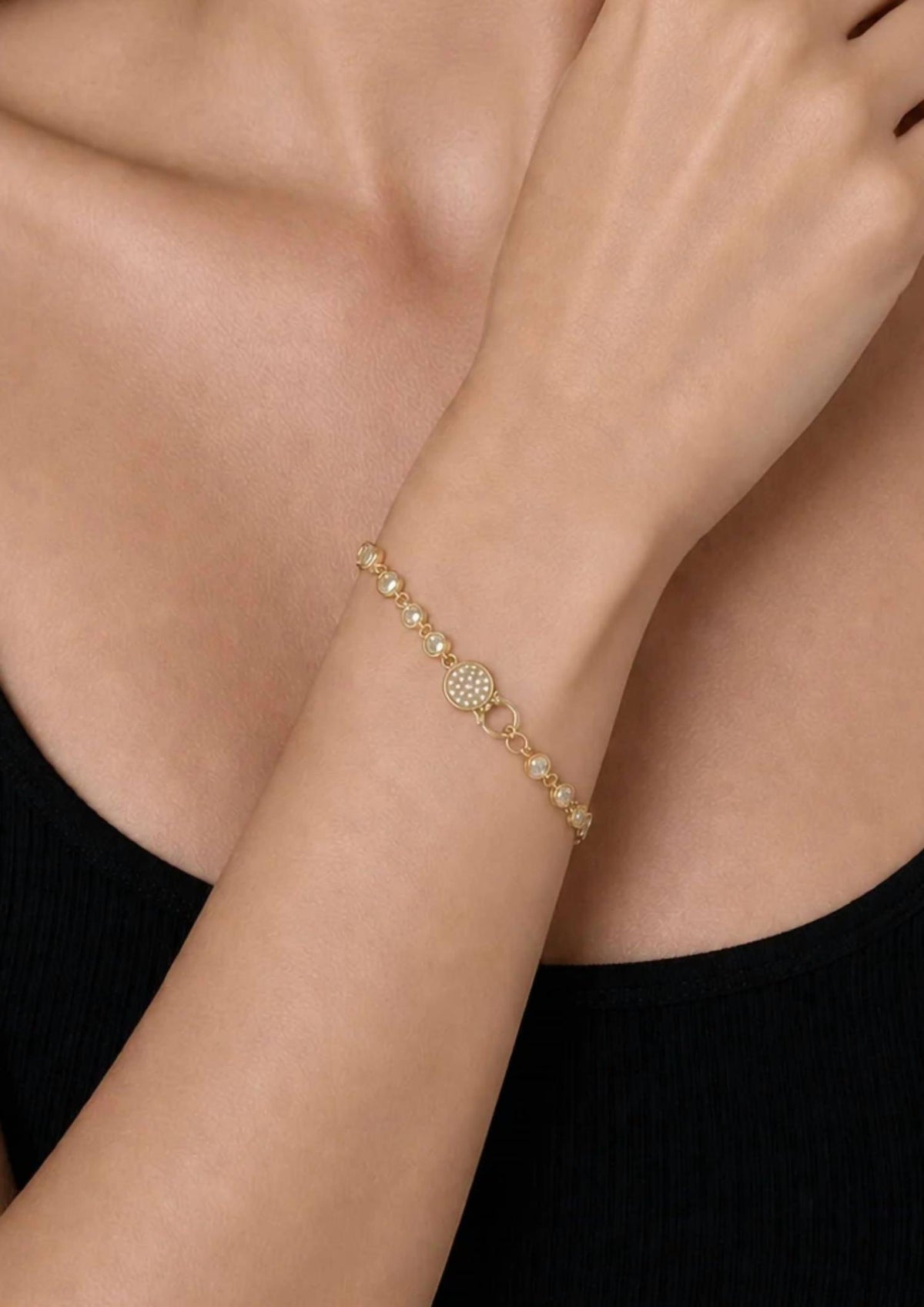 Women's Leo Bezel Bracelet