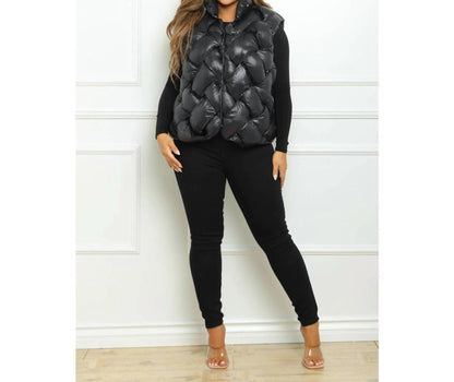 Snug And Stylish Puffer Vest