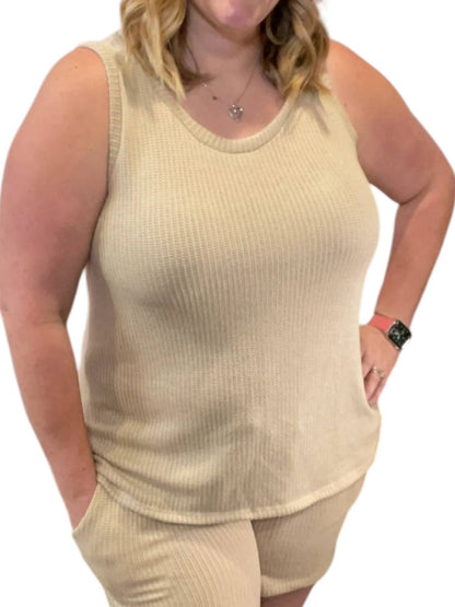 Scoopneck Pocket Short Lounge Set
