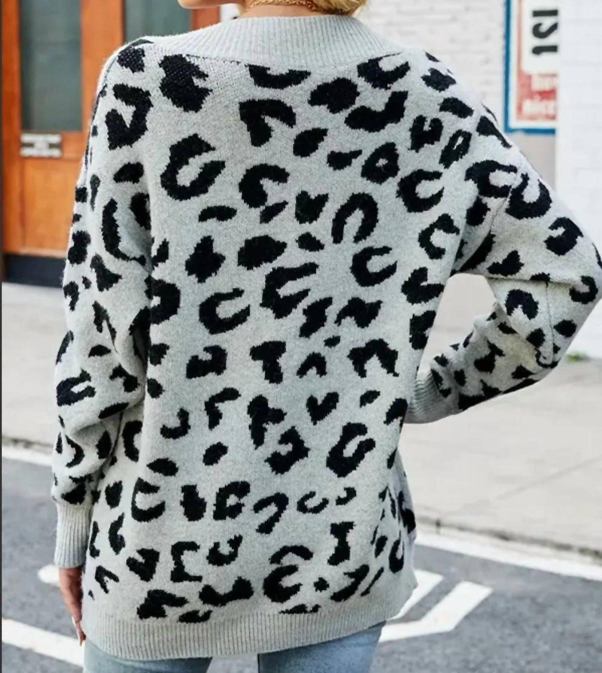 Leopard me Sweater All Day