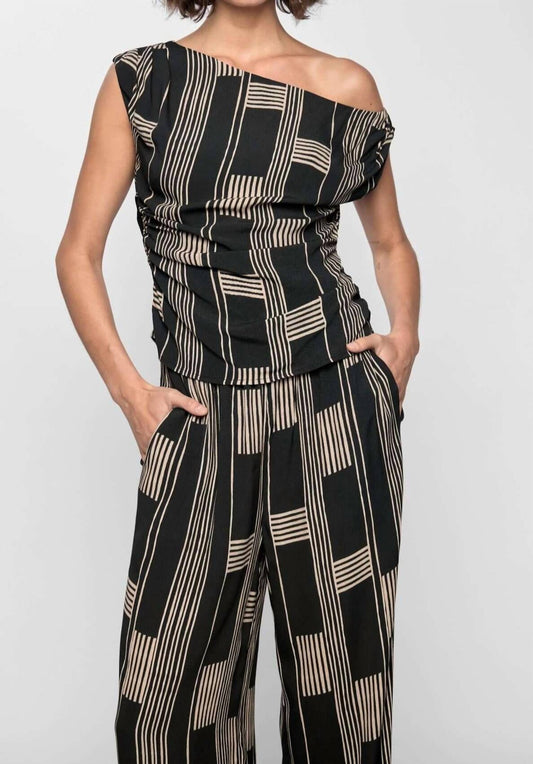 Marina Asymmetrical Top