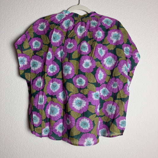 Colorblock - Floral Sleeveless Quarter Button Front Blouse - Rack Hunt -