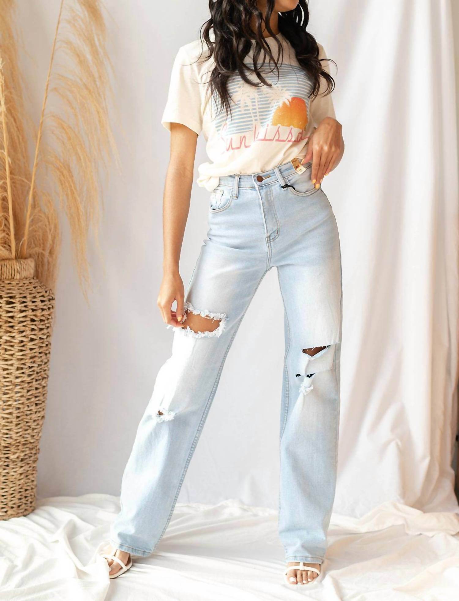 VIBRANT - Glad You Came Straight Jeans - Rack Hunt -