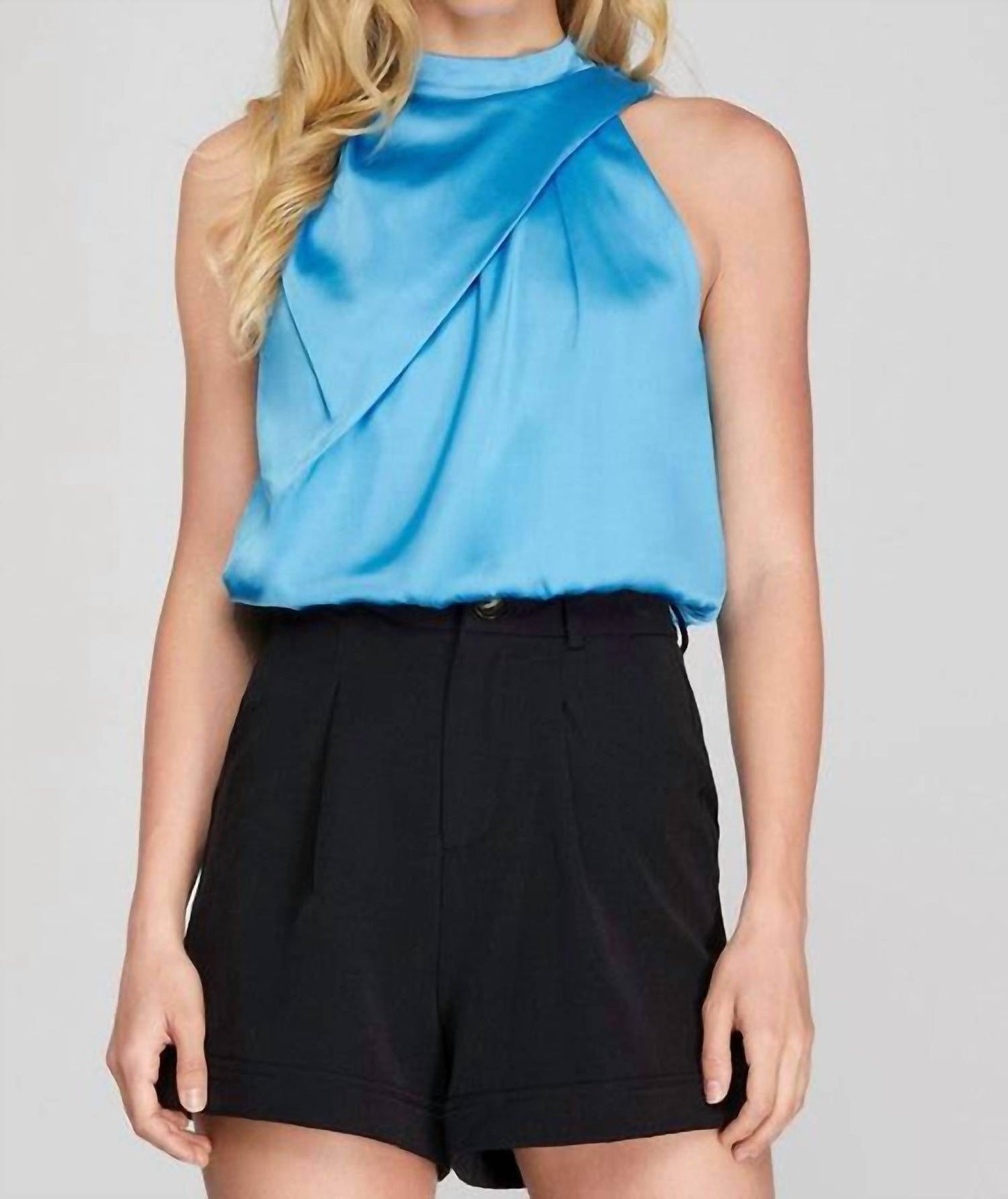 AMERICAN FIT - Clare Mock Nek Sleeveless Asymmetrical Woven Top - Rack Hunt -