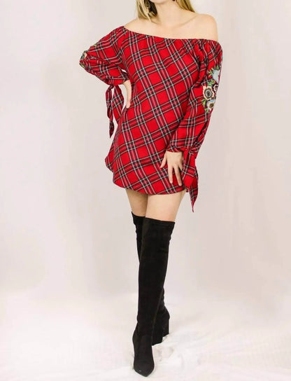 Avani Del Amour - Floral Embroidered Tunic - Rack Hunt