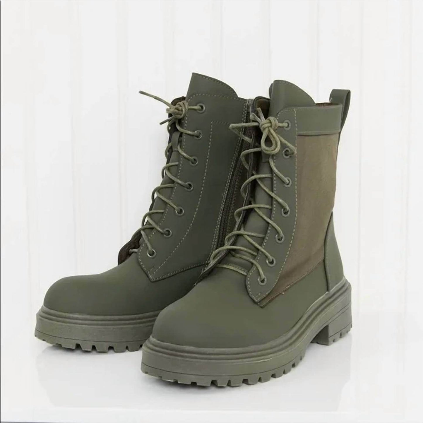 UniLady - Lace-Up Combat Booties - Rack Hunt -