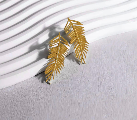 Women's Falling For You Earrings
