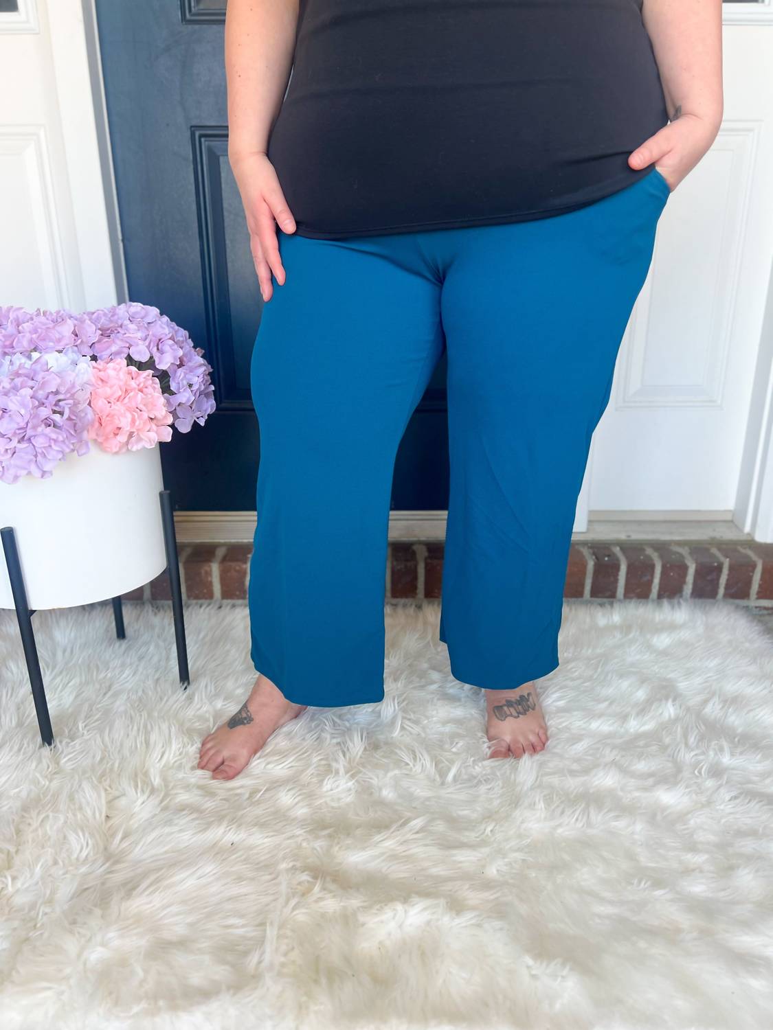 Lucy Wide Leg Stretchy Crop Pants