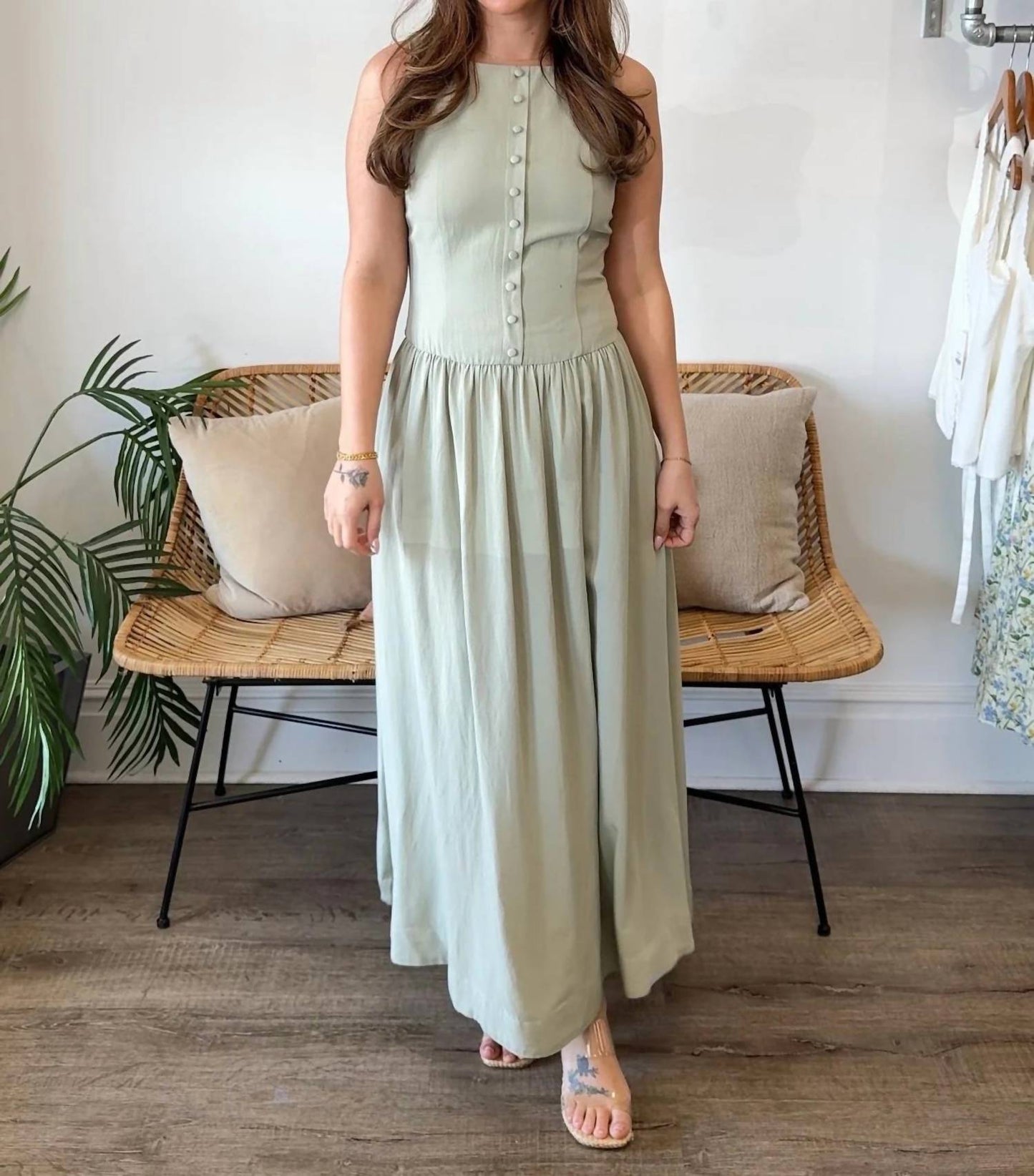Marleigh Sleeveless Midi Dress
