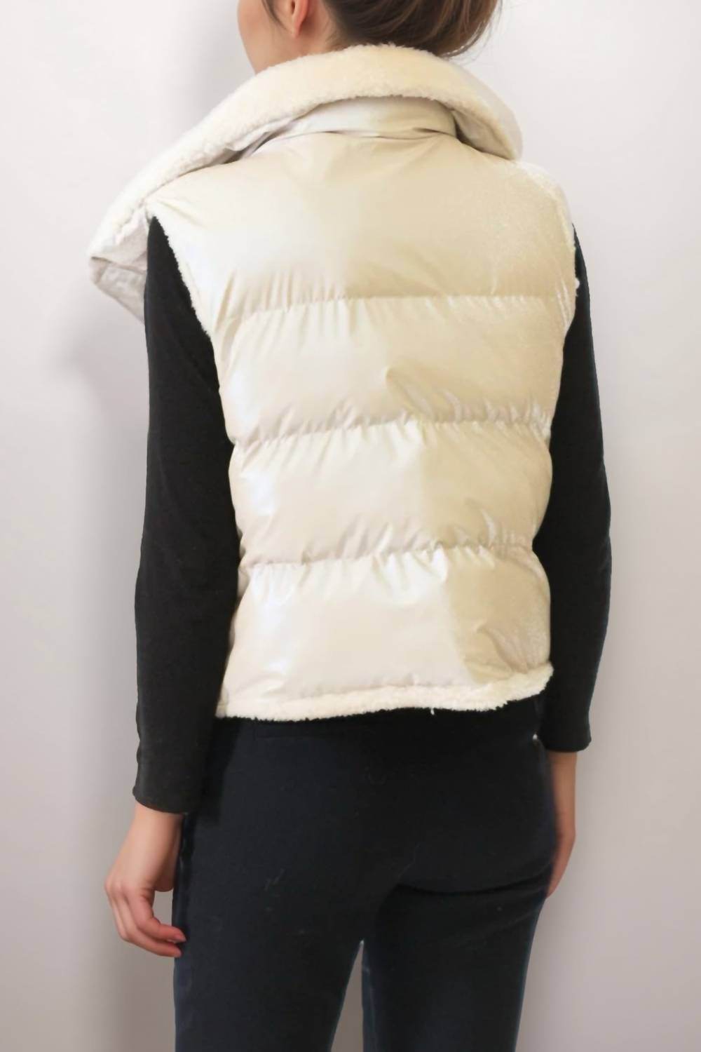Belle Fare - Lodi Faux Shearling Reversible Vest - Rack Hunt -