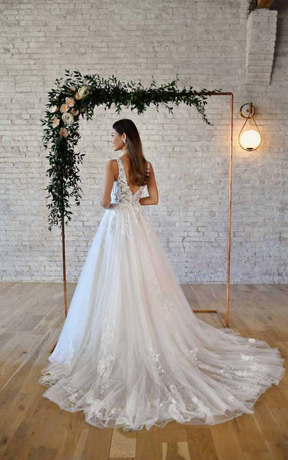 Sleeveless Wedding Dress