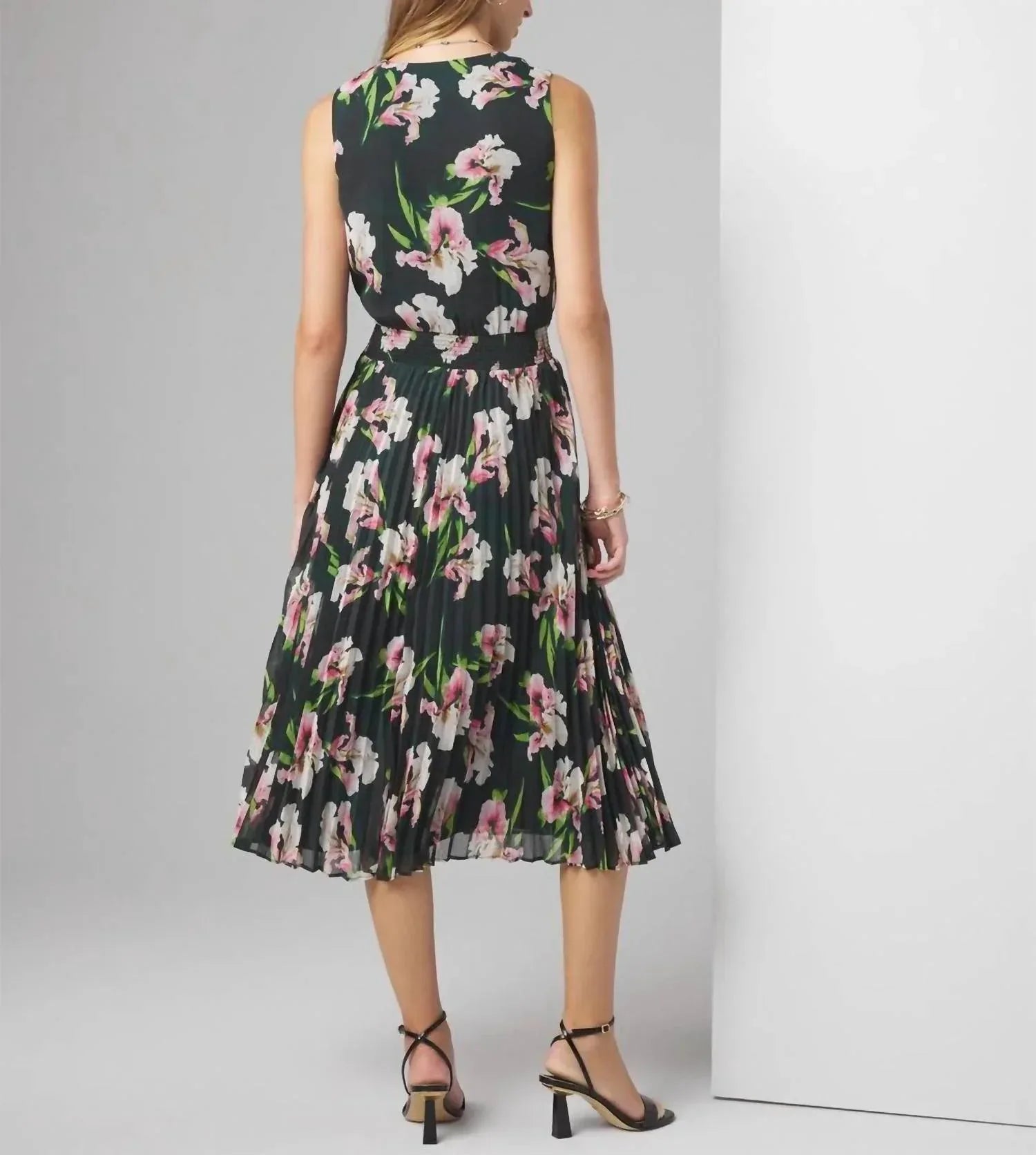 White House Black Market - Sleeveless V-neck Smocked Midi Dress - Rack Hunt