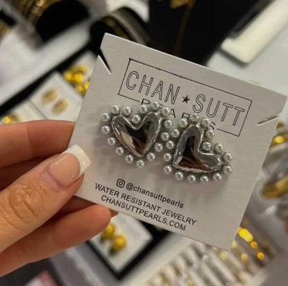 Women's Amelia Heart Earrings