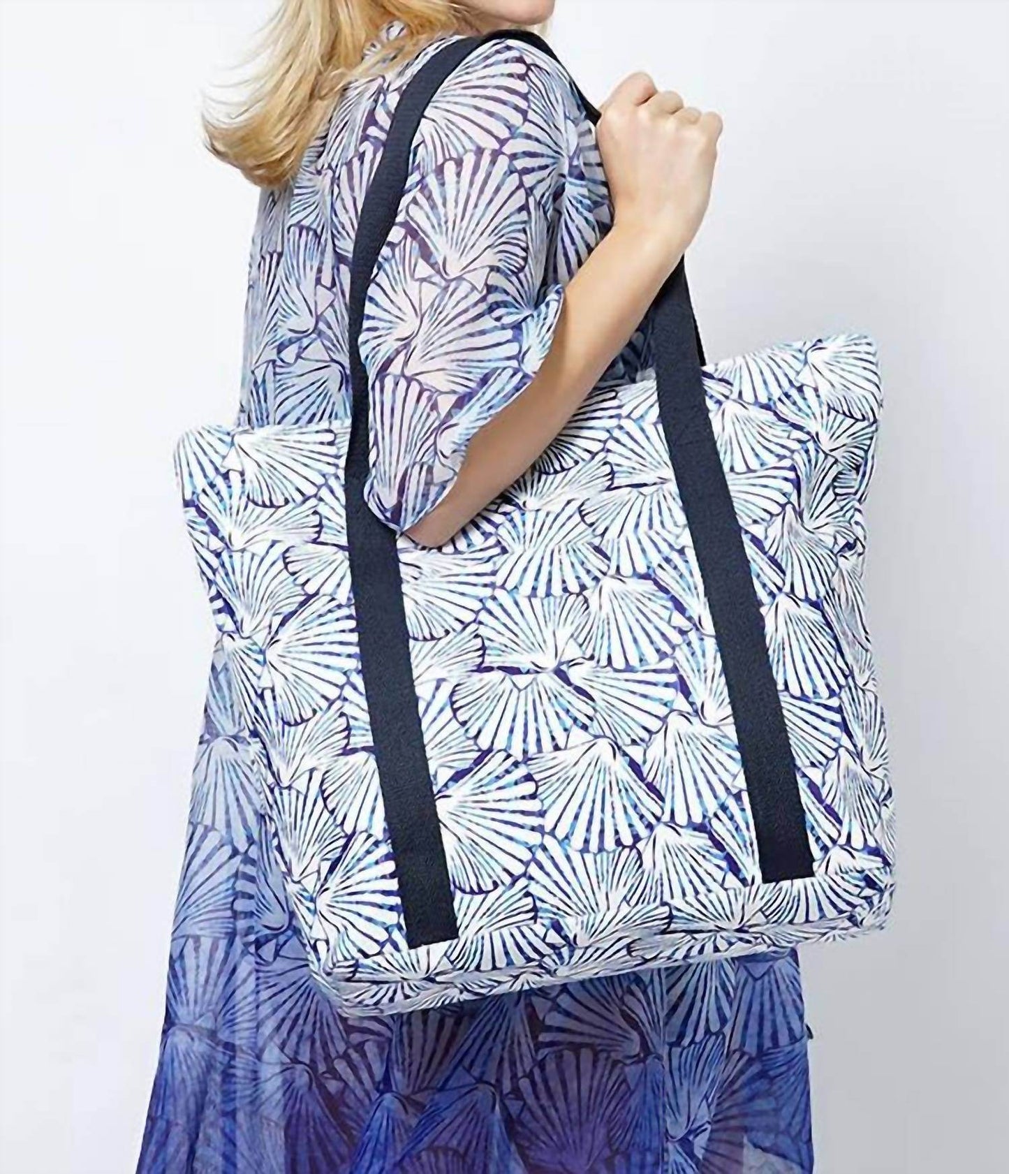 Hana - Women's Shell Pattern Tropical Print Vacation Travel Tote Bag - Rack Hunt -