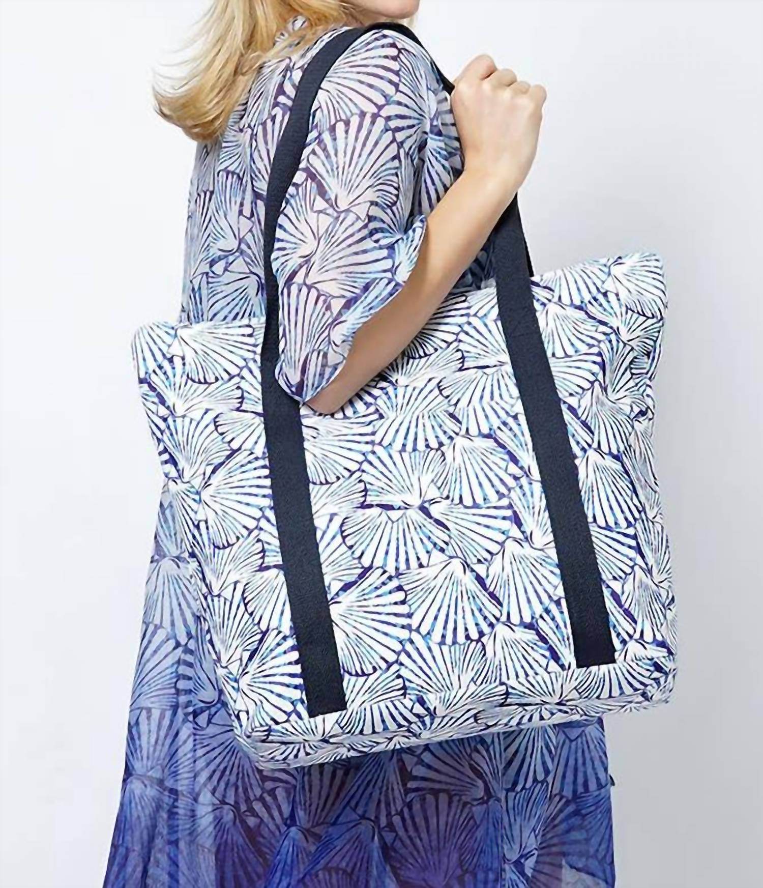 Hana - Women's Shell Pattern Tropical Print Vacation Travel Tote Bag - Rack Hunt -