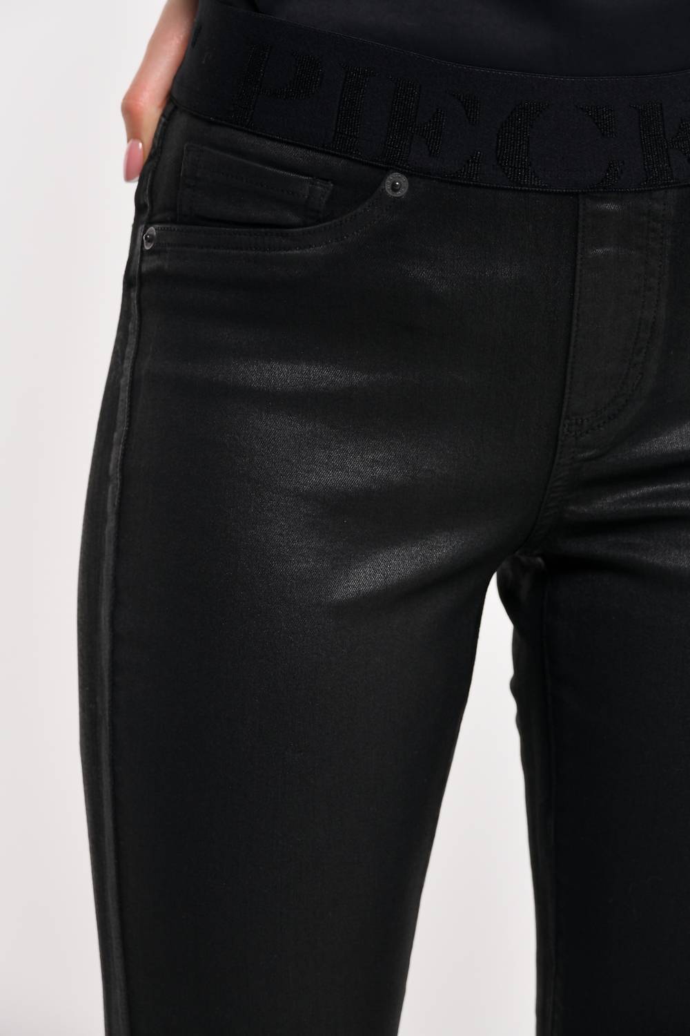 Philia Pull On Pant