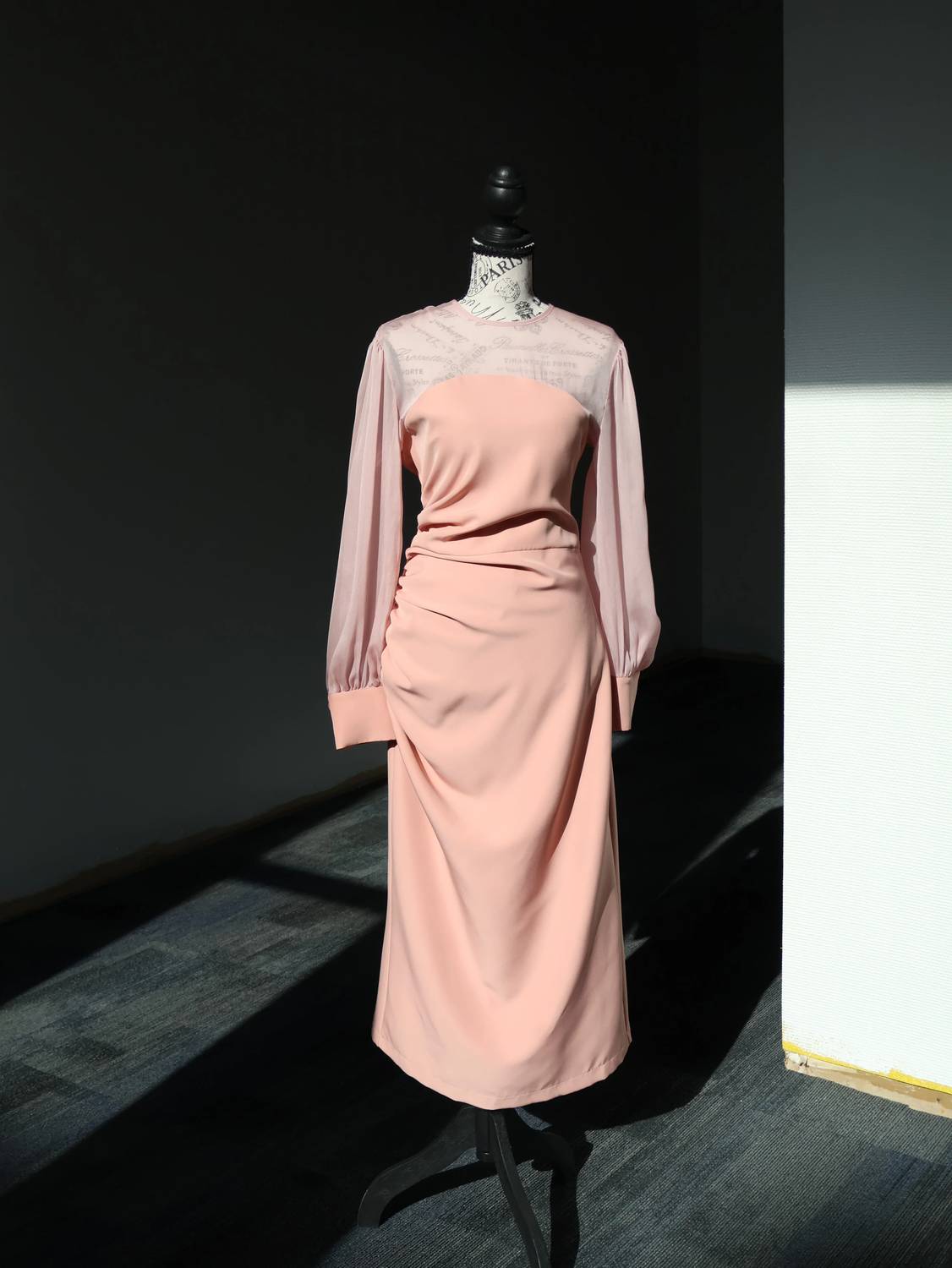Reverie Midi Dress