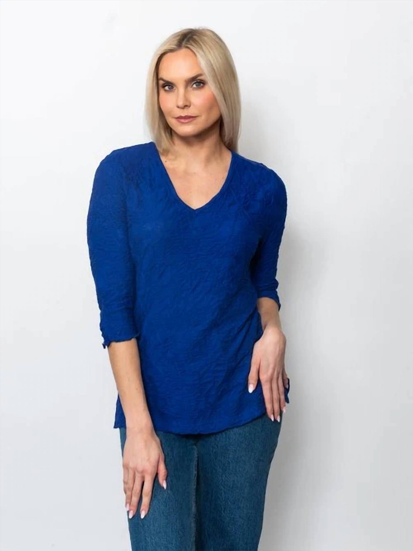 Printed Dreamcatcher V-neck Ruched Sleeve Top