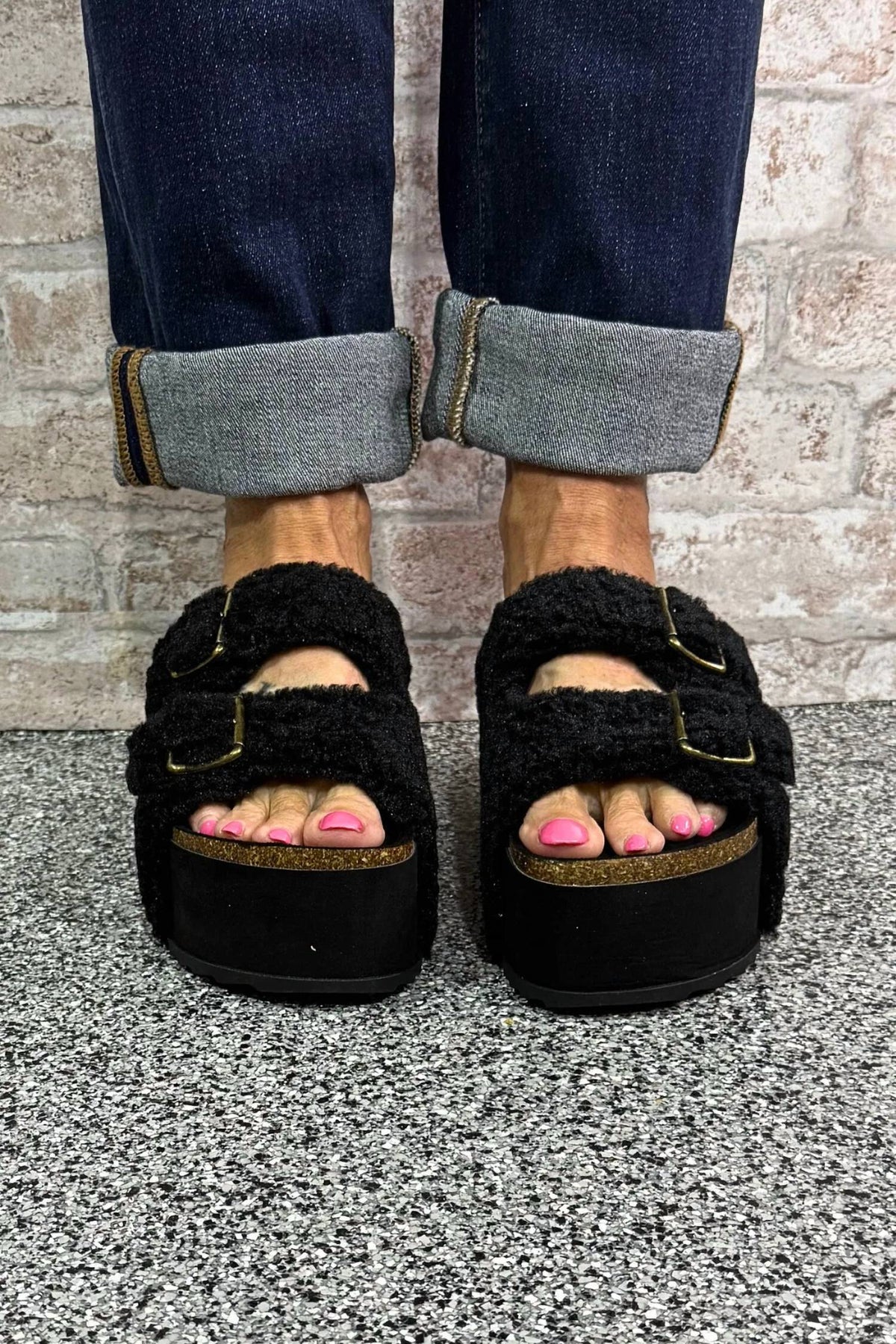 Women's Grounded Lift – Platform Fleece Slide