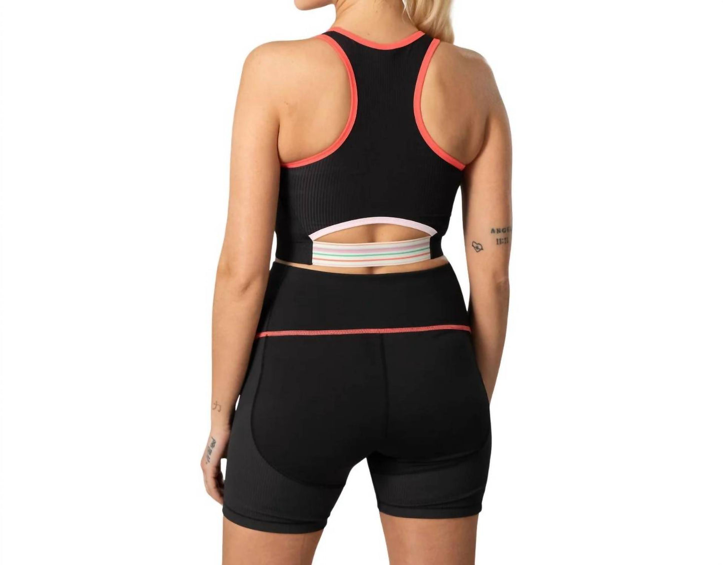 Linnea Sports Top