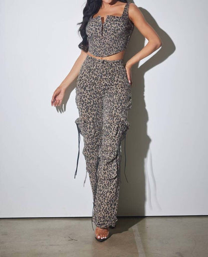 Animal Print Cargo Stretch Pants