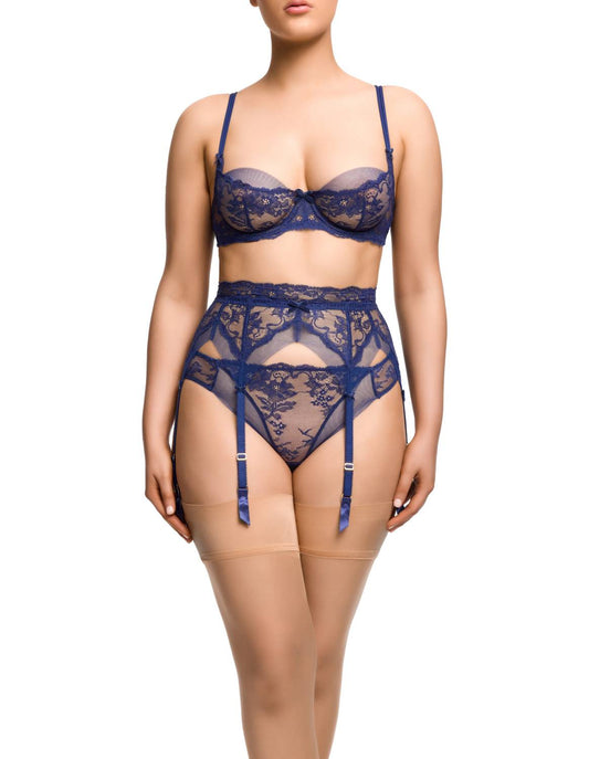 Yva Lace Suspender