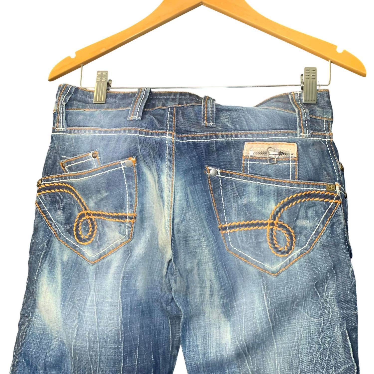 Cipo & Baxx - Women's Authentic 90s-inspired Design Jeans - Rack Hunt -