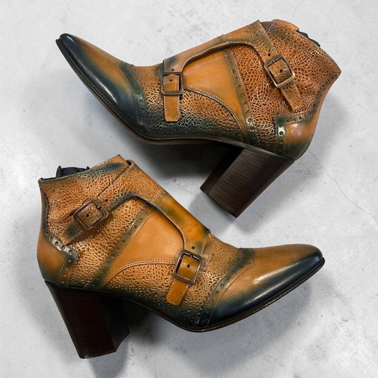 Women's Art Diver Two Tone Ankle Boot