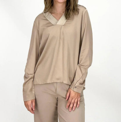 Margittes - Tori V-neck Top - Rack Hunt