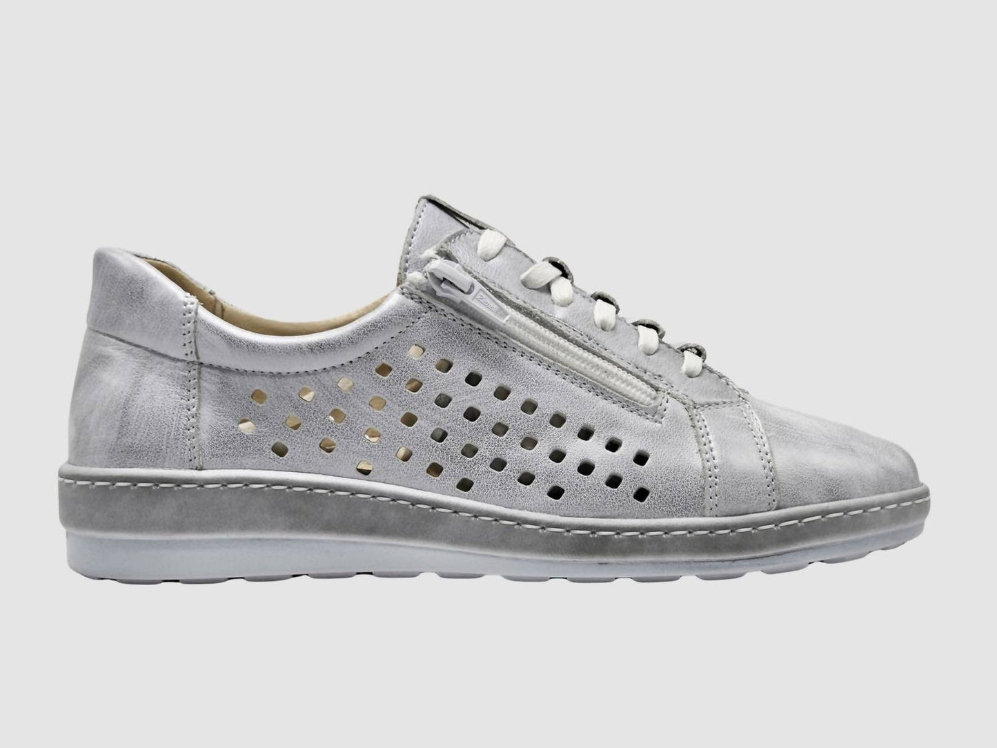 Women's Luna Leather Sneaker
