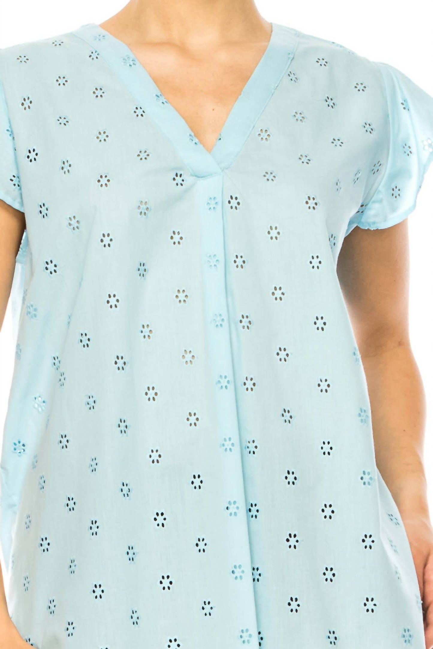 Grand & Greene - Floral Eyelet Cap Sleeve Top - Rack Hunt